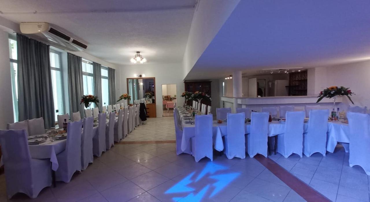 Hotel Piast Myślibórz Esterno foto