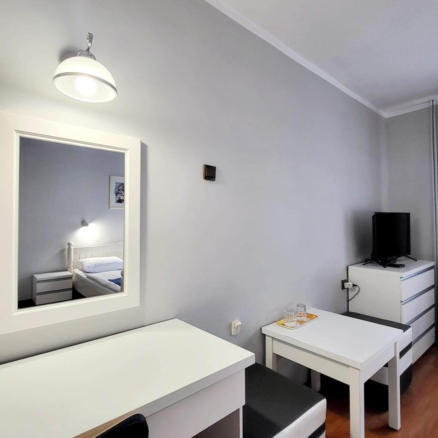 Hotel Piast Myślibórz Esterno foto