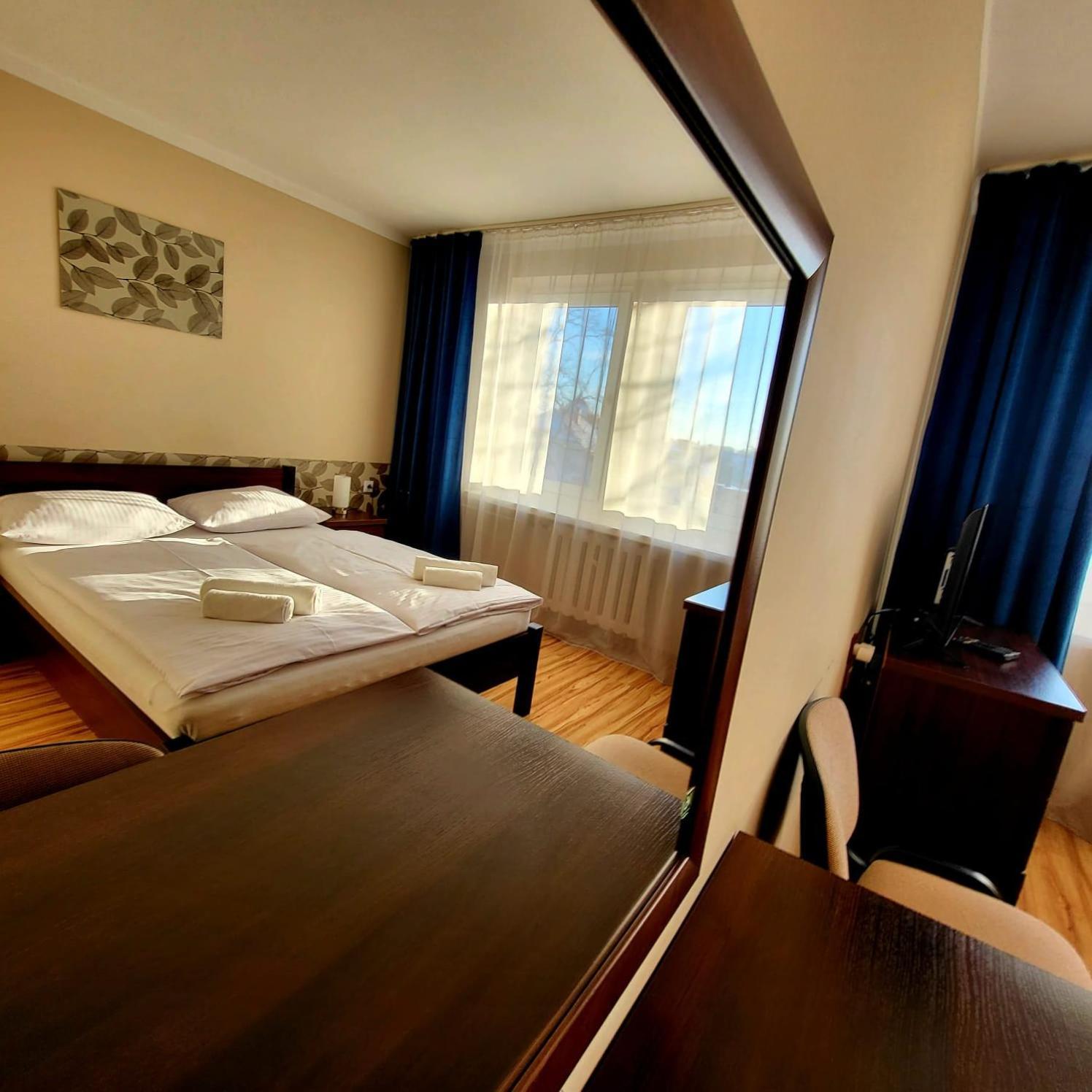 Hotel Piast Myślibórz Esterno foto