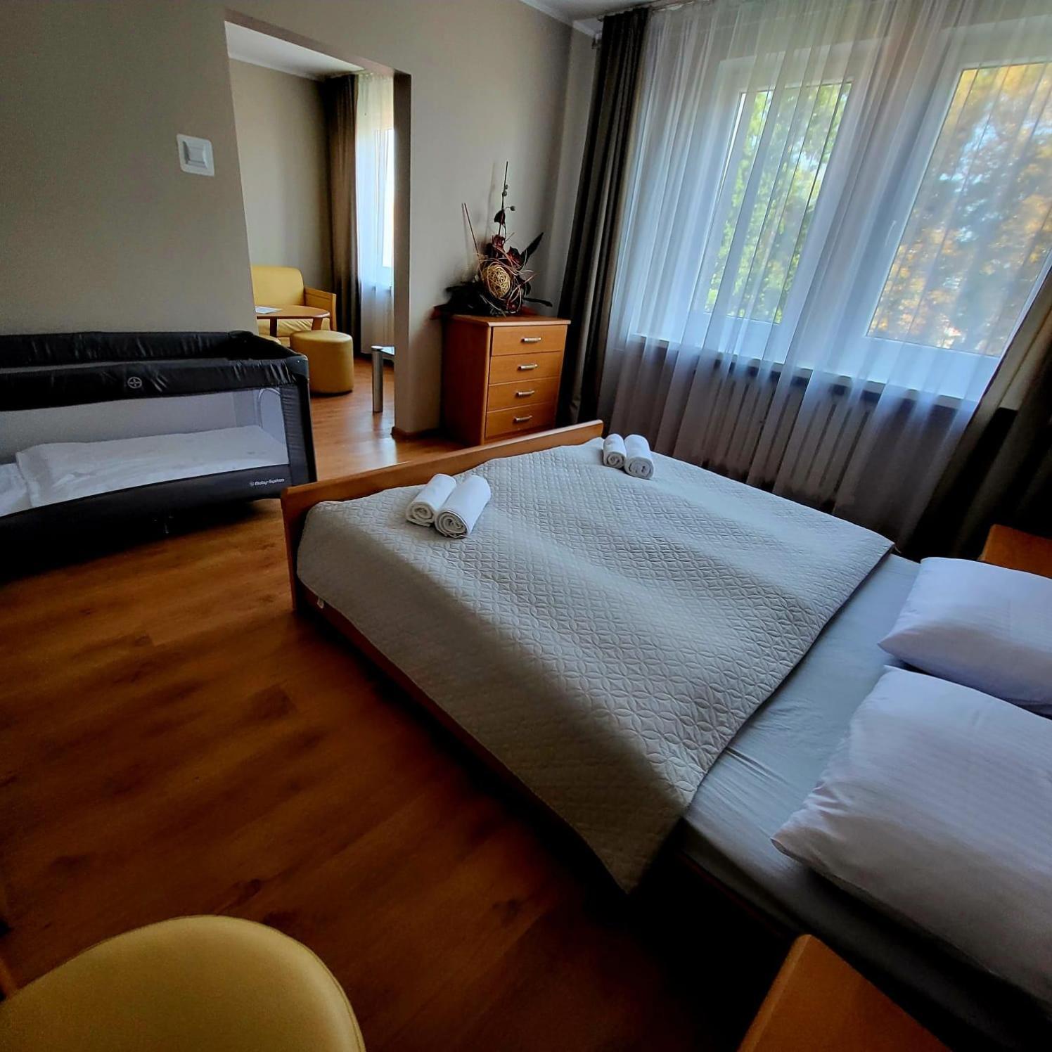 Hotel Piast Myślibórz Esterno foto